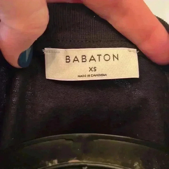 Aritzia Babaton Shoulder Pad Tank-Sz XS - Picture 3 of 5